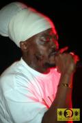 Jah Sesco (D) with The House Of Riddim Band - Nato, Leipzig 14. Dezember 2006 (13).JPG